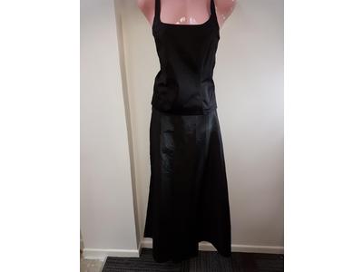 Gowns black top & long skirt