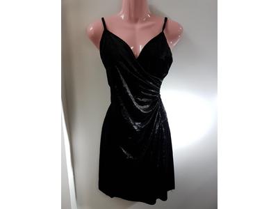 Gowns short black velvet dress