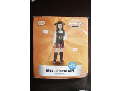 Girls pirate costume